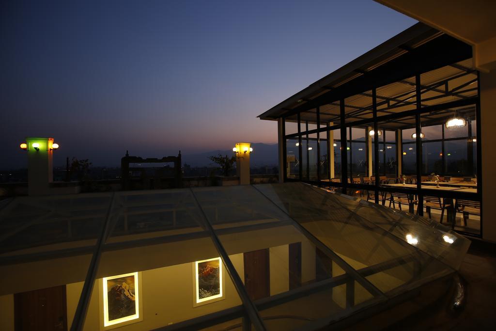Hotel Arts Катманду Екстер'єр фото